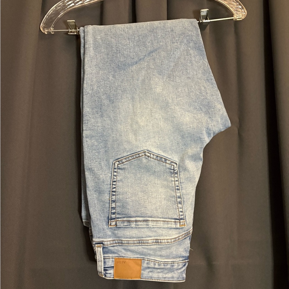 Women’s Aeropostale Mid rise jeans